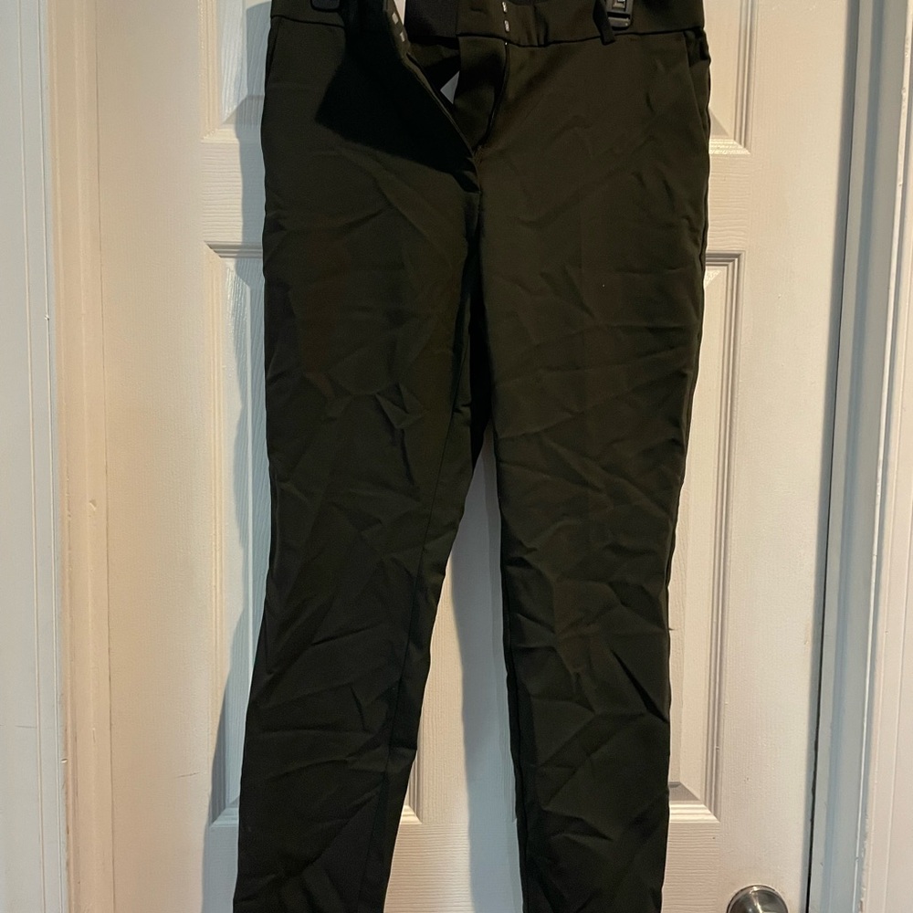 NEW H&M Women's Black Pants Size 10